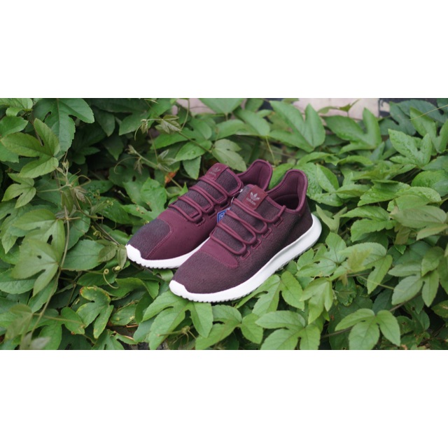 Sepatu running pria wanita adidas tubular burgundy original BNIB