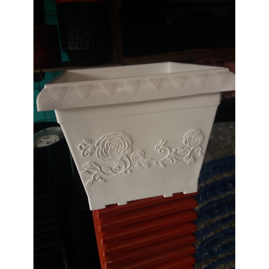 Pot Bunga Kotak Shallom 25putih