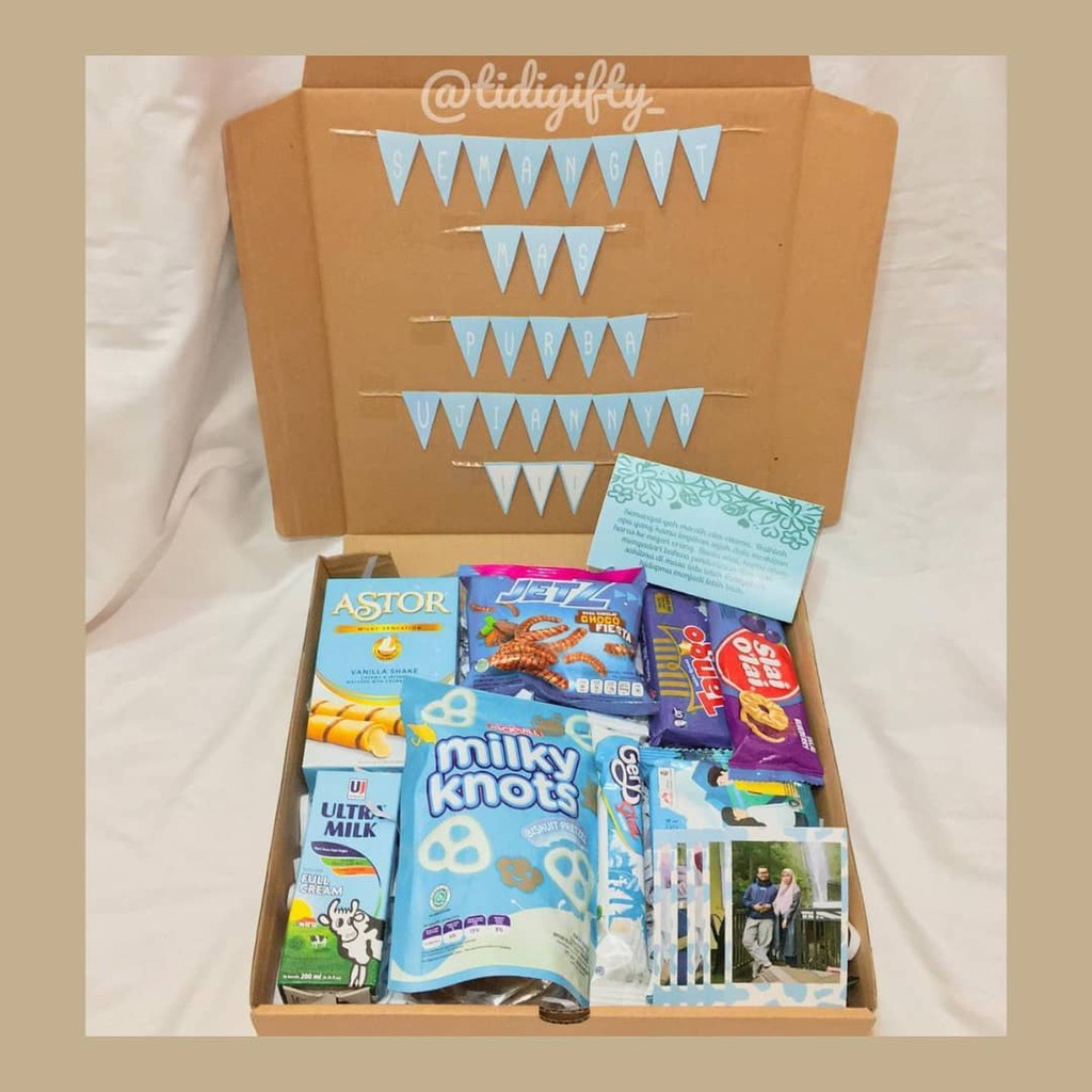 

[PRE ORDER]SNACK BOX UKURAN 30 CM CUSTOM BERBAGAI TEMA WARNA