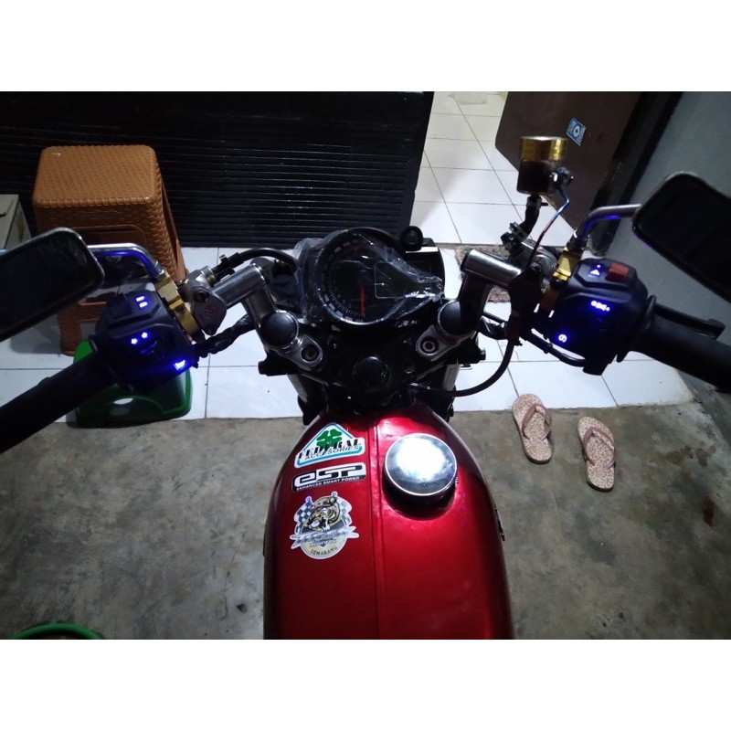Saklar Pulsar Model Nyala Lampu Led Buat Nmax Lama Nmax New 2020 Satria Fu Vixion Cb 100 Dan Motor Lainnya