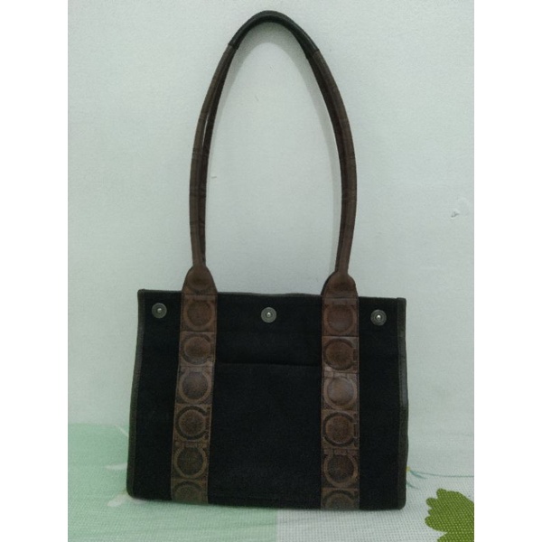 Aneka tas wanita branded