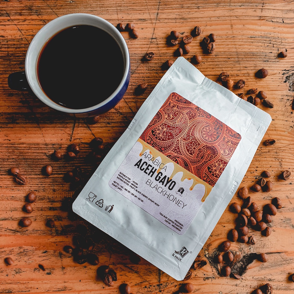 

KOPI ARABIKA ACEH GAYO BLACK HONEY - SINGLE ORIGIN / MANUAL BREW