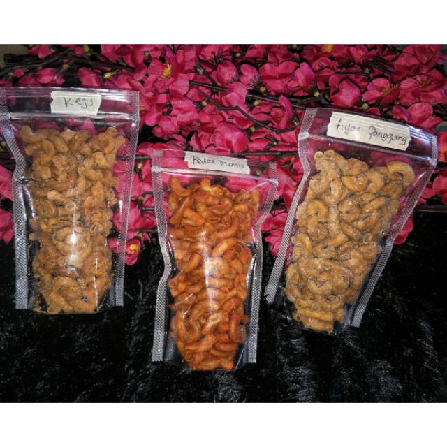 

Camilan nikmat Makaroni goreng berbagai rasa di jamin
