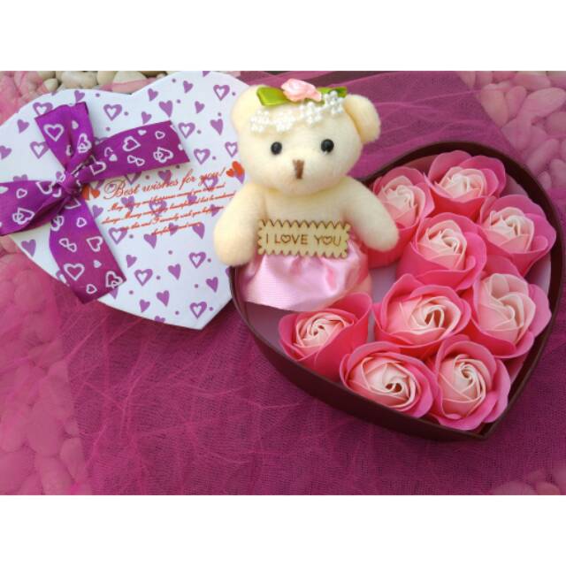 

Kado-Hadiah-Hampers-Boneka-Bunga-Ultah-Anniversary-HariIbu -- 9Flowers in Love