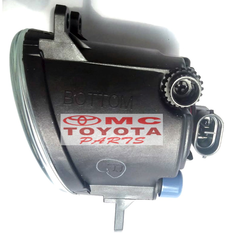 Lampu Kabut Fog Lamp Kanan Innova Vios Yaris Camry Rav4 Altis Coaster 81210-06052