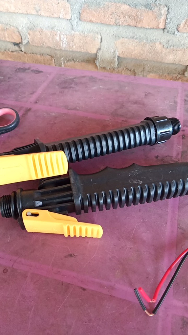 Handel On Off Stop Kran Panjang Pompa Semprot Hama Elektrik Aki 12v Cba