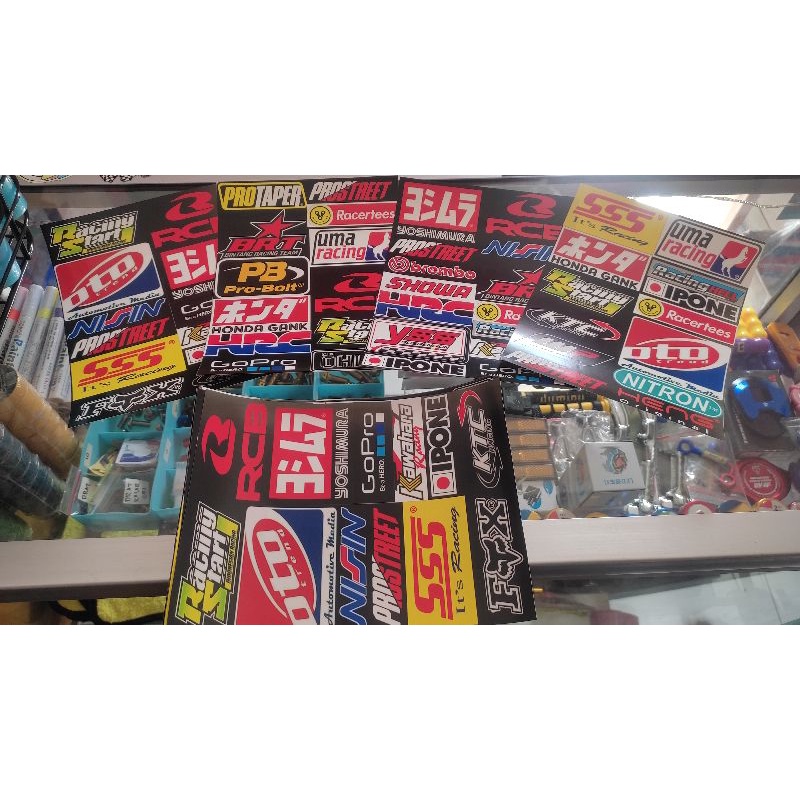 

stiker racing perlembar isi 12 stiker dikirim random