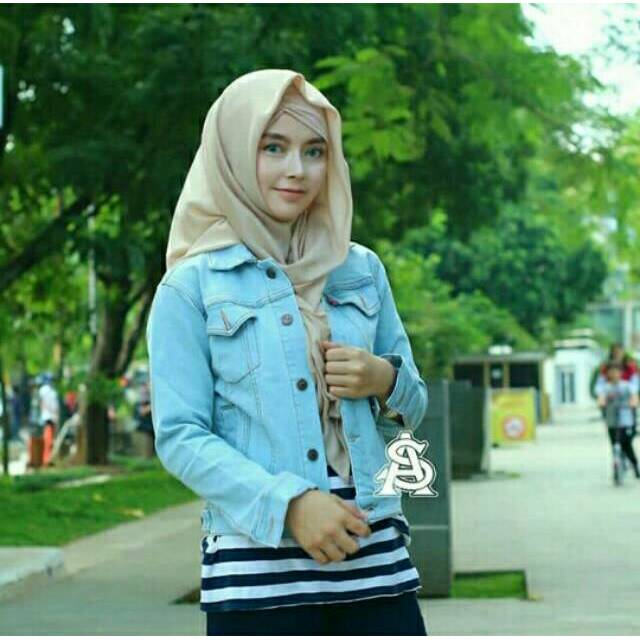 Jaket Jeans Cewek Model Crop