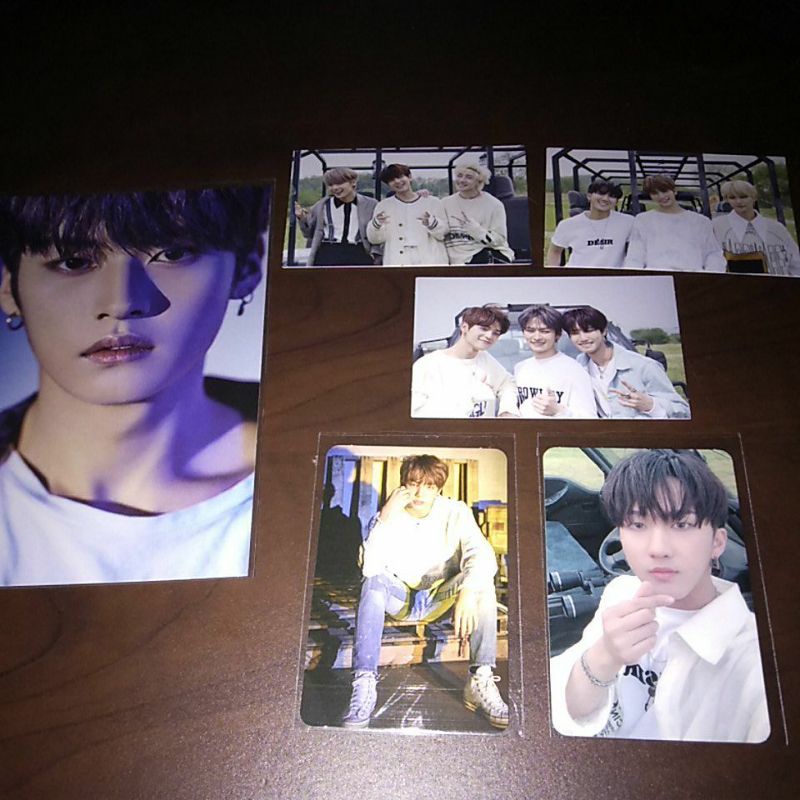 Pc postcard stray kids hyunjin lino changbin yellow wood