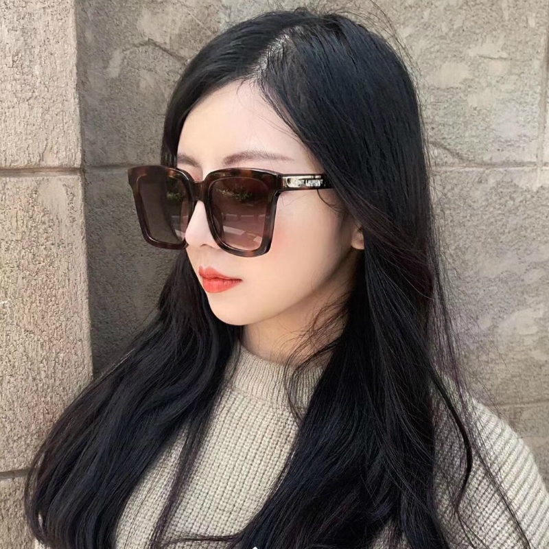 2020 new fashion Korean square male and female sunglasses metal hinge