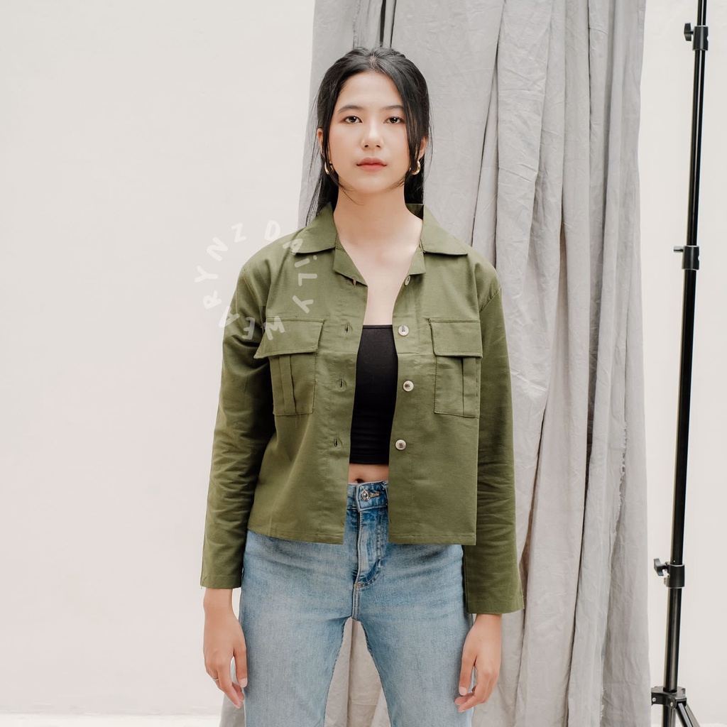 Kemeja Crop Linen Pocket Oversize Kemeja Crop Wanita Polos Atasan Wanita Terbaru