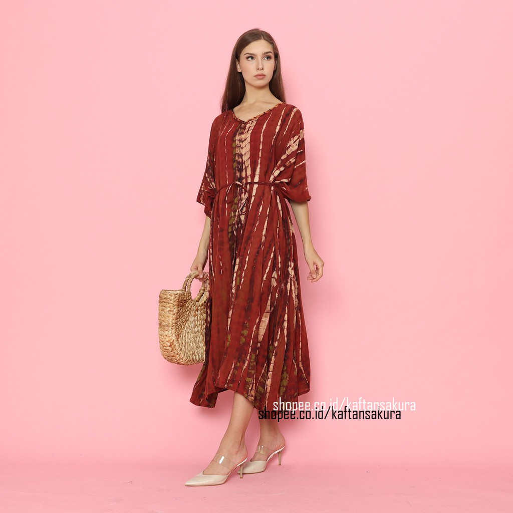 KAFTAN DRESS TIE DYE WARNA MERAH ELEGANT TERBARU ORIGINAL BALI RAYON PREMIUM BY KAFTANSAKURA 2021