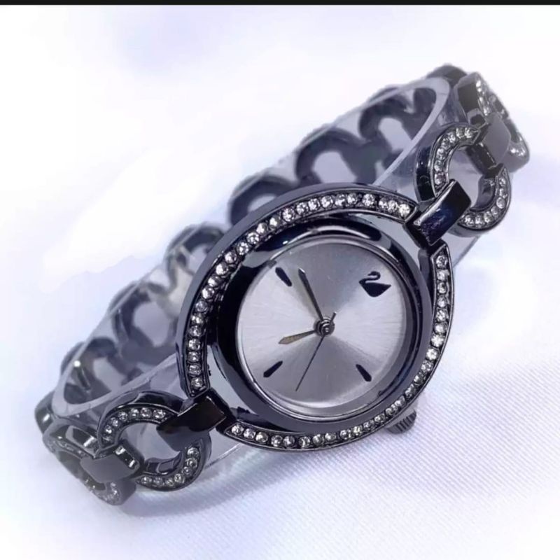 (Bayar DiTempat√)Jam Tangan Wanita Fashion Sworovsk oval Strap Rantai(Dikirim Dari Jakarta)