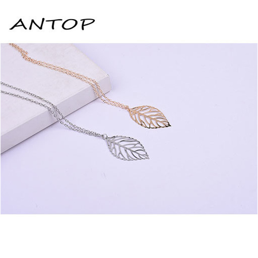 Kalung Rantai Dengan Liontin Daun Bahan Alloy Untuk Wanita