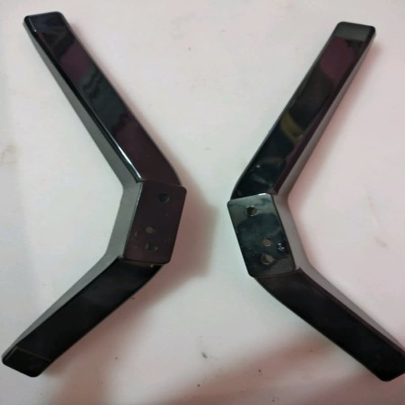 pedestal - stand tv - dudukan tv di meja - kaki tv led 40 inch merk sanyo Aqua LE 40 AQT 8300