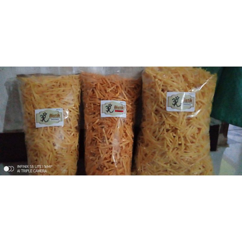 

Camilan bistik/kripik pangsit varian rasa/jajan lebaran