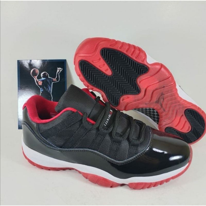 AIR JORDAN 11 LOW BREAD