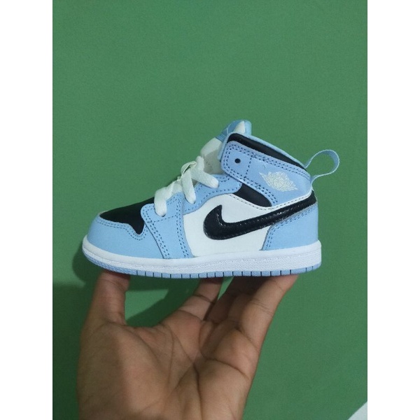 SEPATU ANAK ORIGINAL NIKE AIR JORDAN RETRO 1 BLUE WHITE