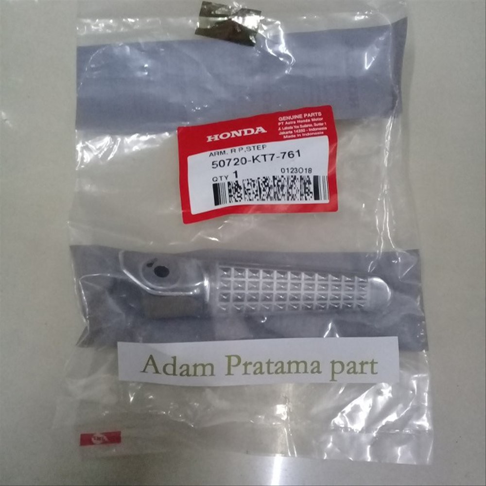 Foot Step Pijakan Kaki Kanan Belakang 50720-KT7-761 SONIC 150 CBR 150 LED CB 150 R old CB 150 R Led