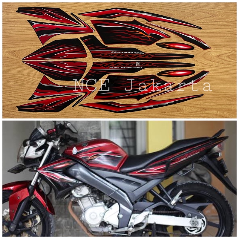 STIKER STRIPING MOTOR VIXION 2010 MERAH