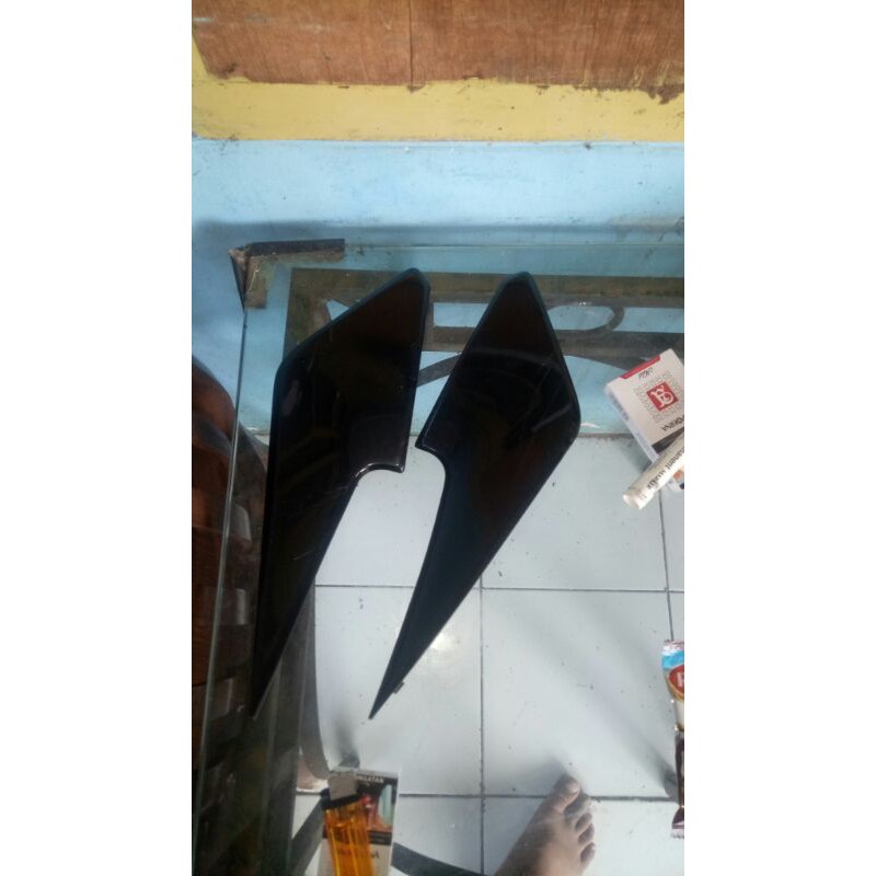 cover side bawah jok Honda  CBR K45A CBR 250R K33