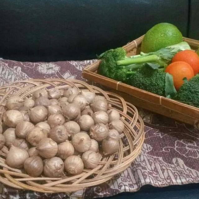 

Black Garlic Bawang Lanang/Tunggal 500 grm