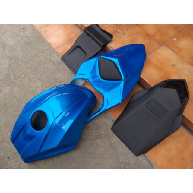 Paket body belakang model zx dan cover tangki ninja 250 karbu
