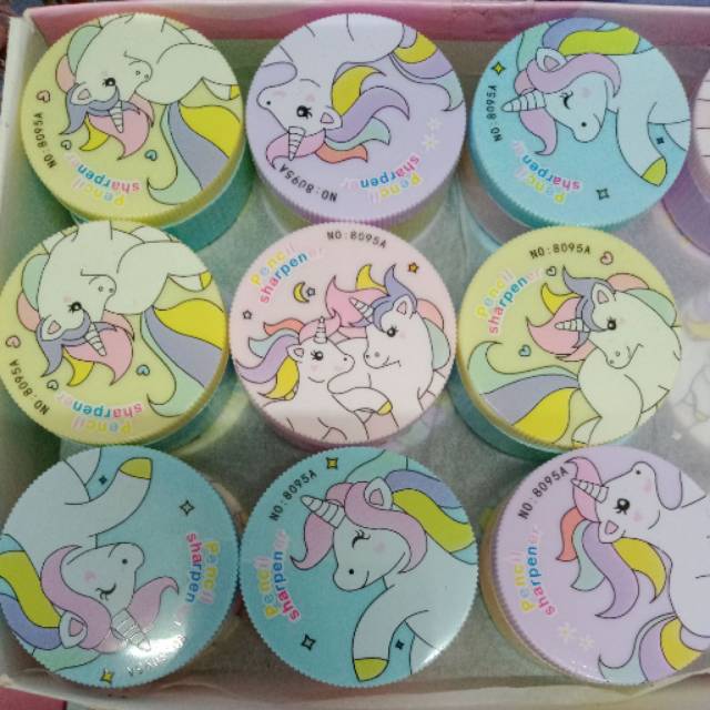 

Rautan kuda poni lucu (Unicorn)