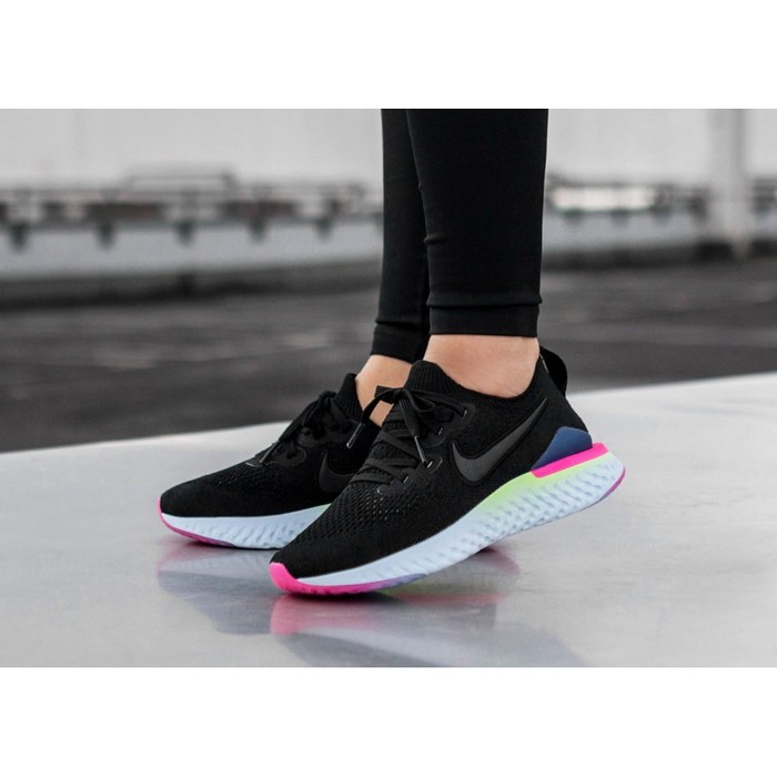 nike epic react flyknit 2 black and pink