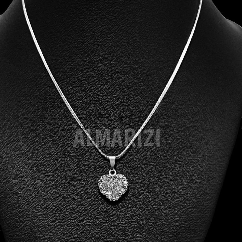 Kalung Liontin Wanita / Kalung Liontin Titanium Anti Karat / Kalung Liontin Terbaru Anti Karat Dan Tidak Luntur / LIONTIN LOVE SILVER