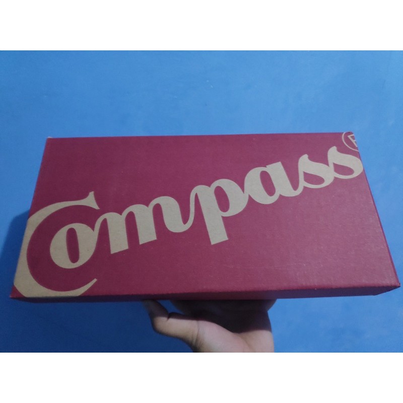 Sepatu Compass gazelle blue sky low