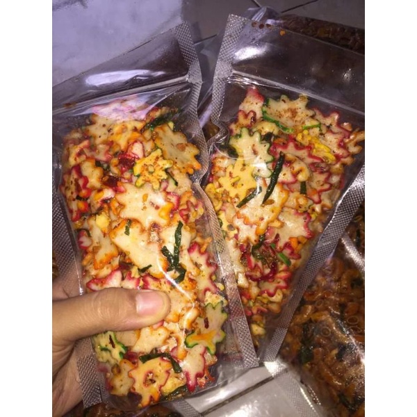 

kerupuk seblak enak