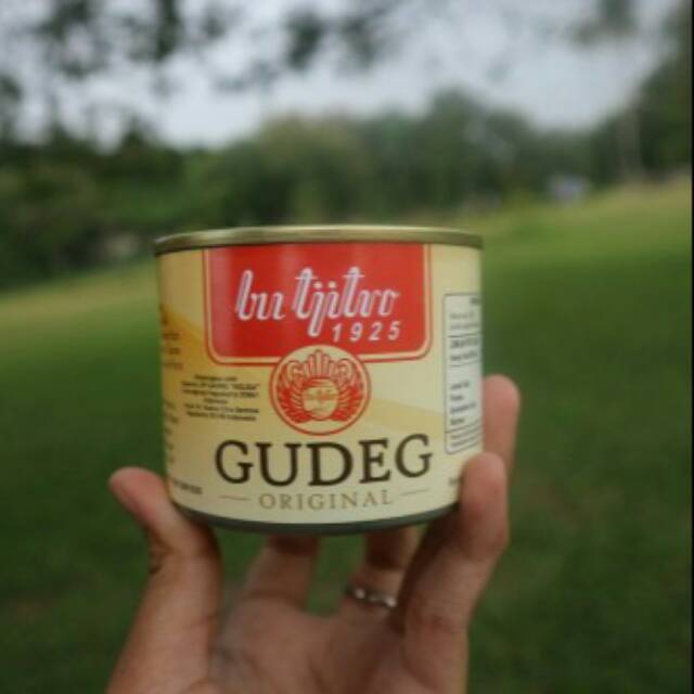 

Gudeg bu tjitro