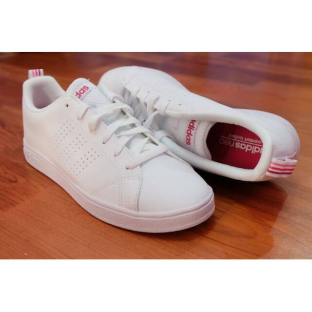 Sepatu Sneakers Adidas Neo Advantage Putih