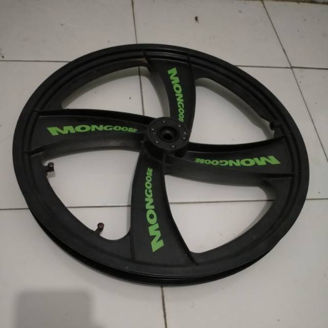 Pelek sepeda raching mongoose