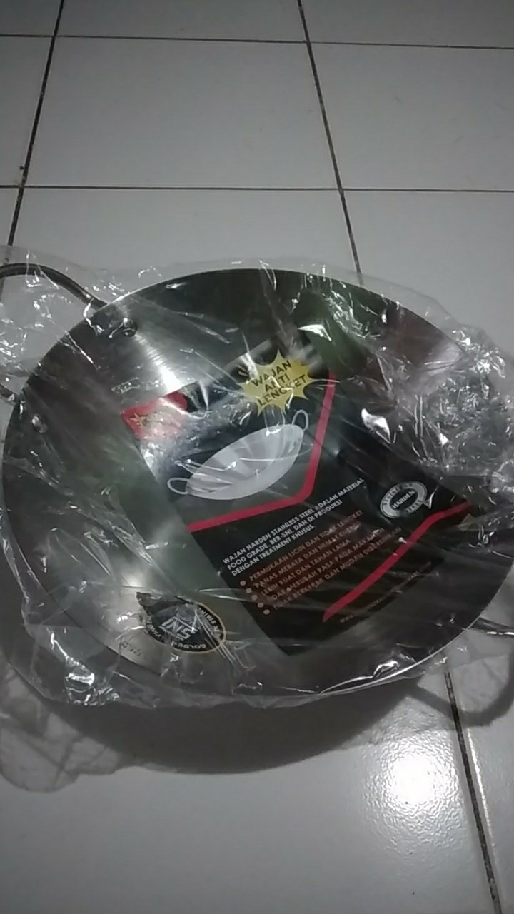 Wajan Penggorengan Golden Flying Fish Harden Stainless Steel