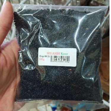 

Biji selasih / selasi kasar 100 gr