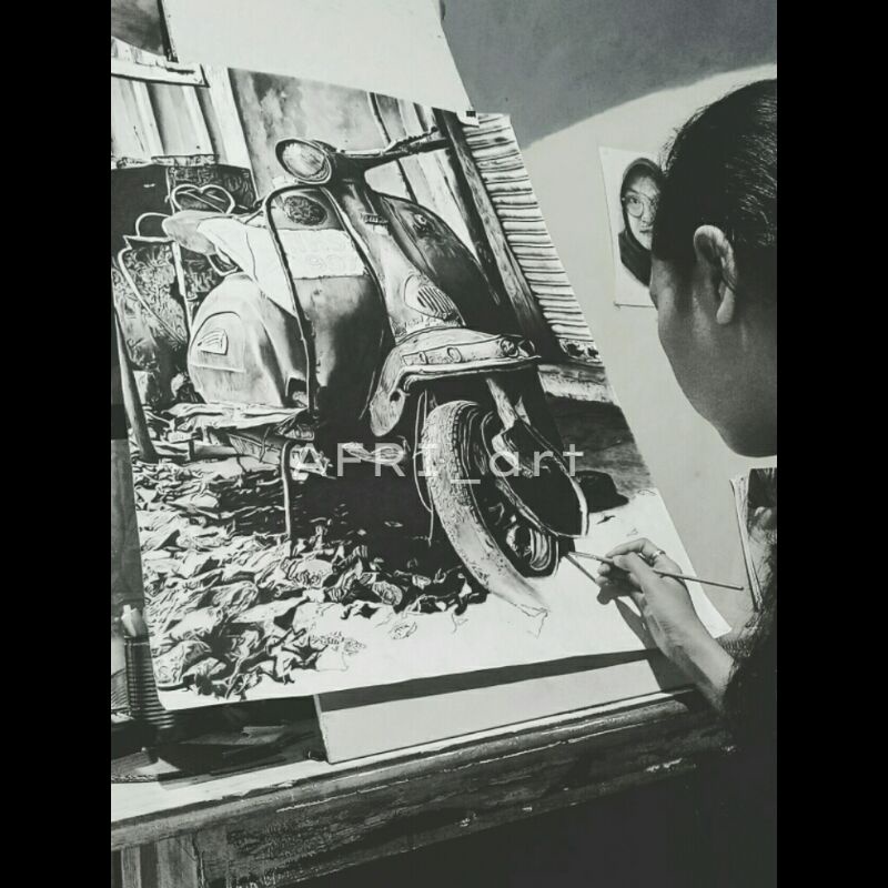 

Lukisan Dinding Vespa Charcoal A1(60x80)cm
