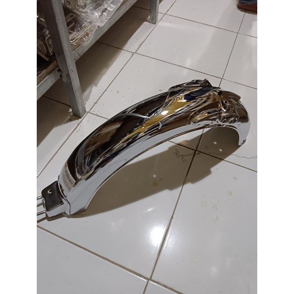 slebor spakbor belakang cb 100 125 s90 astra benly s110 tristar