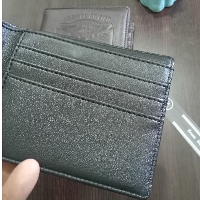 Dompet keren untuk generasi muda modern, gaya berawal dari dompet” bahan kulit PU sp4 jahitan adu manis #dompet #dompetpria #dompetcowok