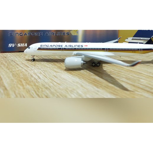 Diecast Singapore Airlines A350-900 9V-SHA HJAK719