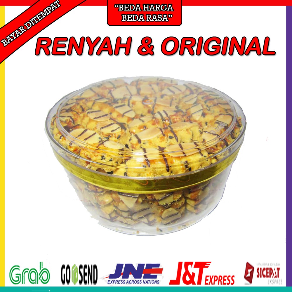 

KUE ALMOND SPESIAL MAKANAN RINGAN CEMILAN SANTAI SNACK MURAH JAJANAN MAKANAN KERING BISKUIT RENYAH