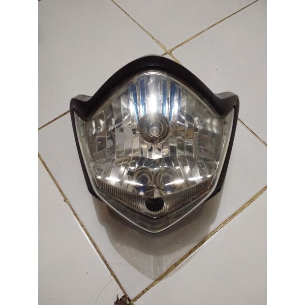 reflektor Headlamp lampu depan Vixion old 3C1 2010-2012 original..