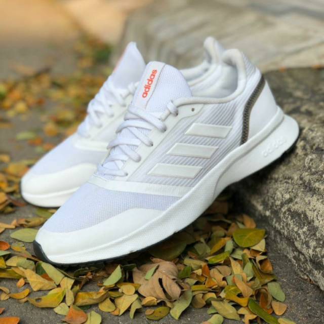 Adidas Nova flow white