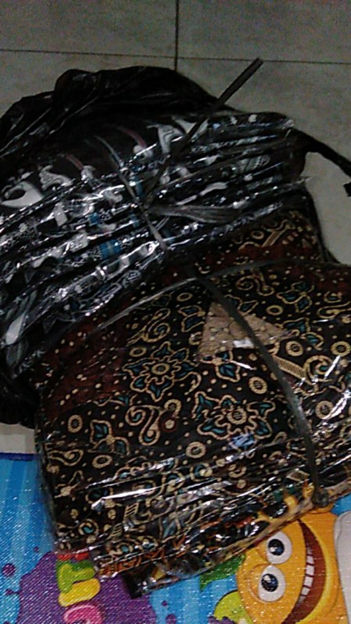 Atasan Kemeja Batik Pria Lengan Panjang Baju Batik Cowok Moderen Bahan Katun Batik Pekalongan