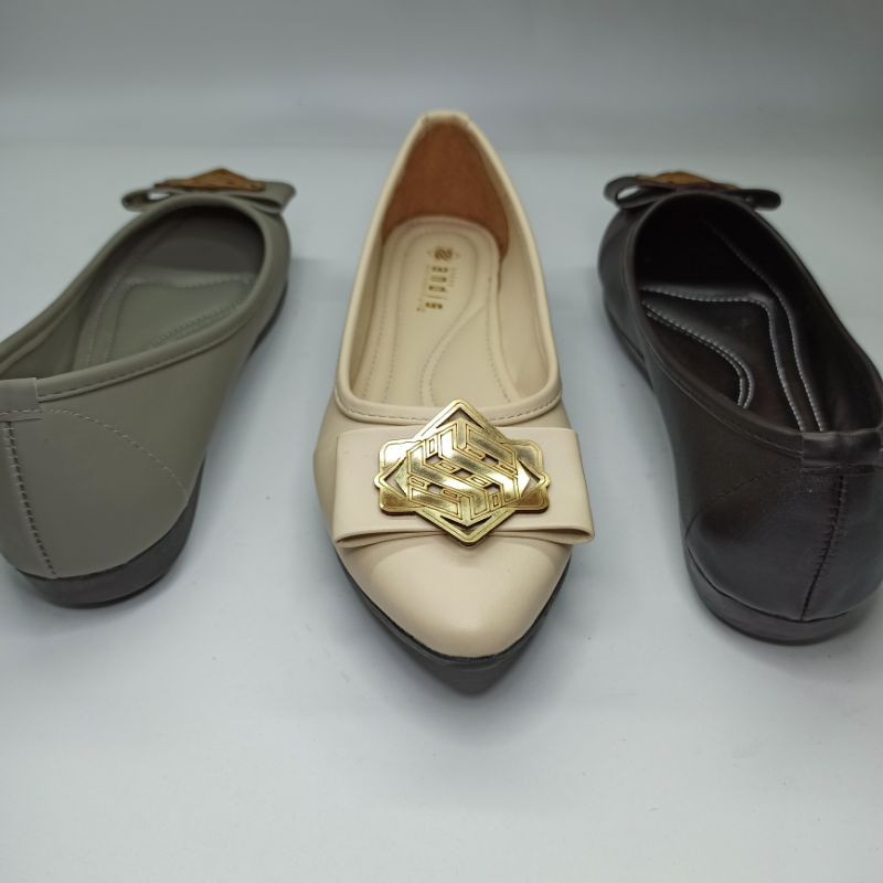 Sepatu Flat Shoes Wanita Ballerina AN02