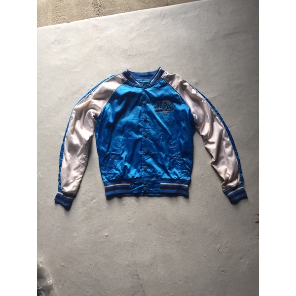 varsity Litmus jenas