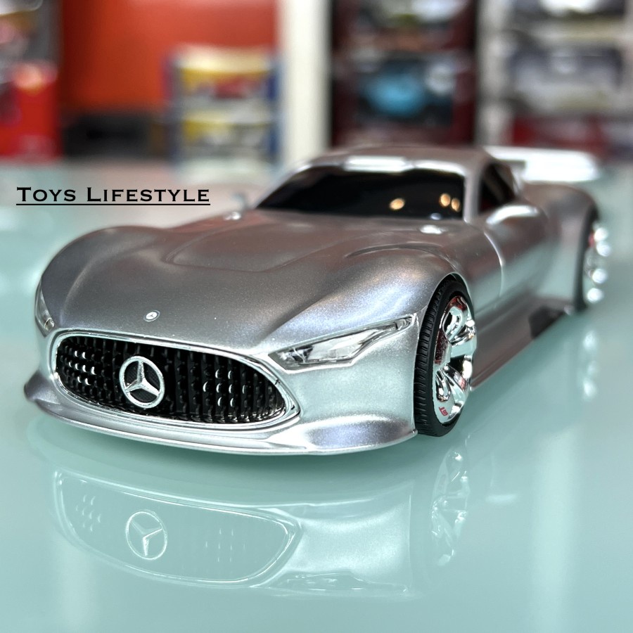 Maisto Diecast - Mercedes Benz AMG Vision Gran Turismo 1:32