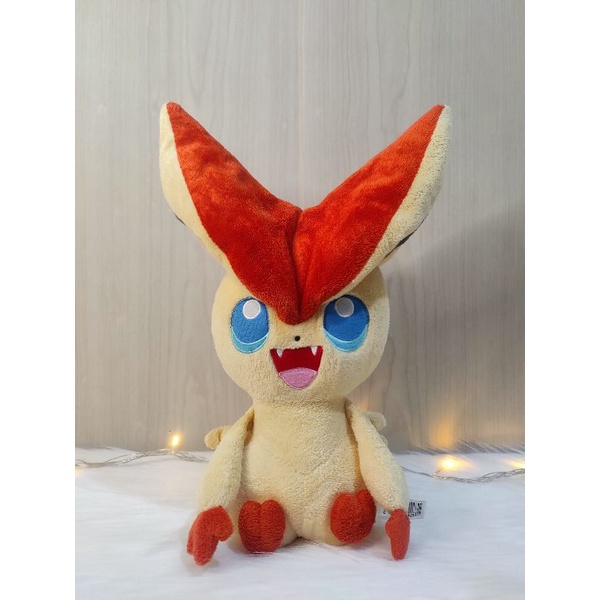 Boneka Pokemon Victini - Nintendo