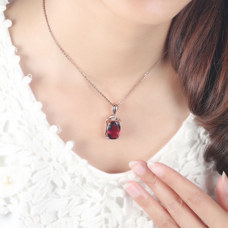 [Ready Stock]Fashion 18K Rose Gold Plated Ruby Pendant Necklace